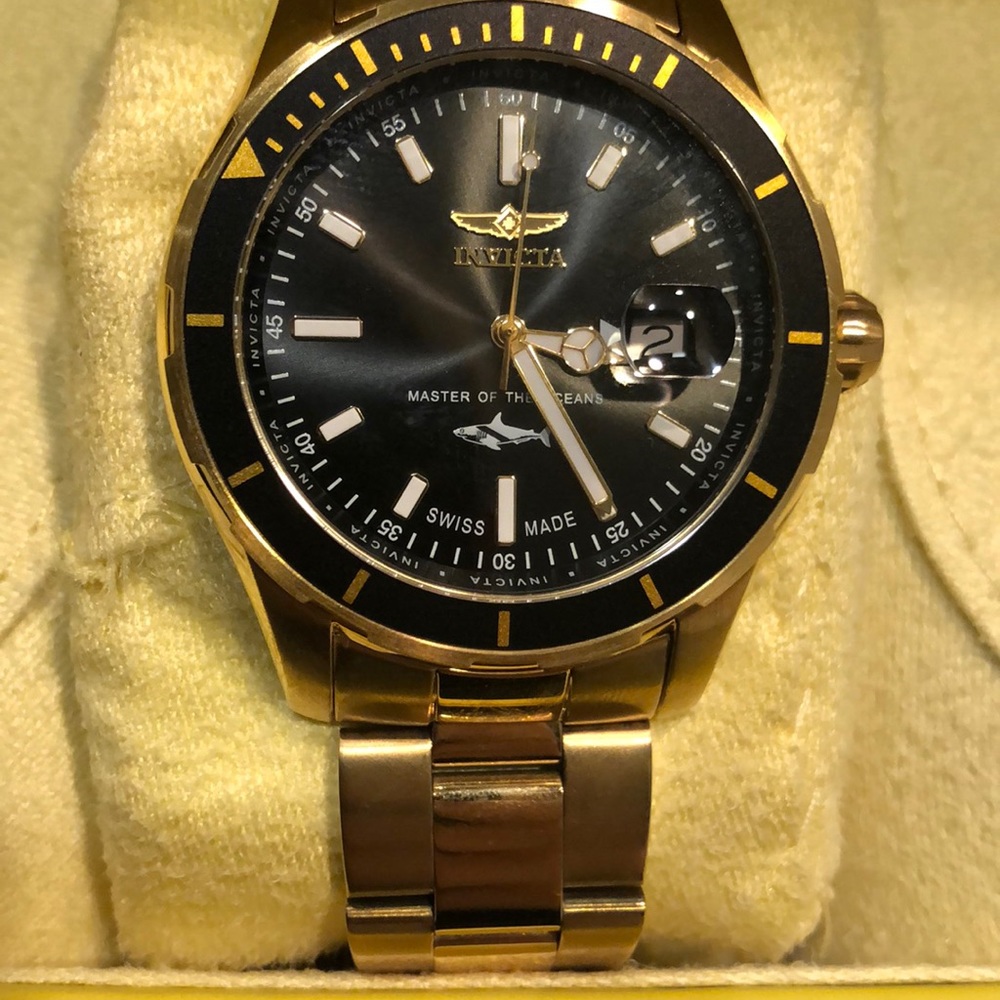 Gold and black invicta